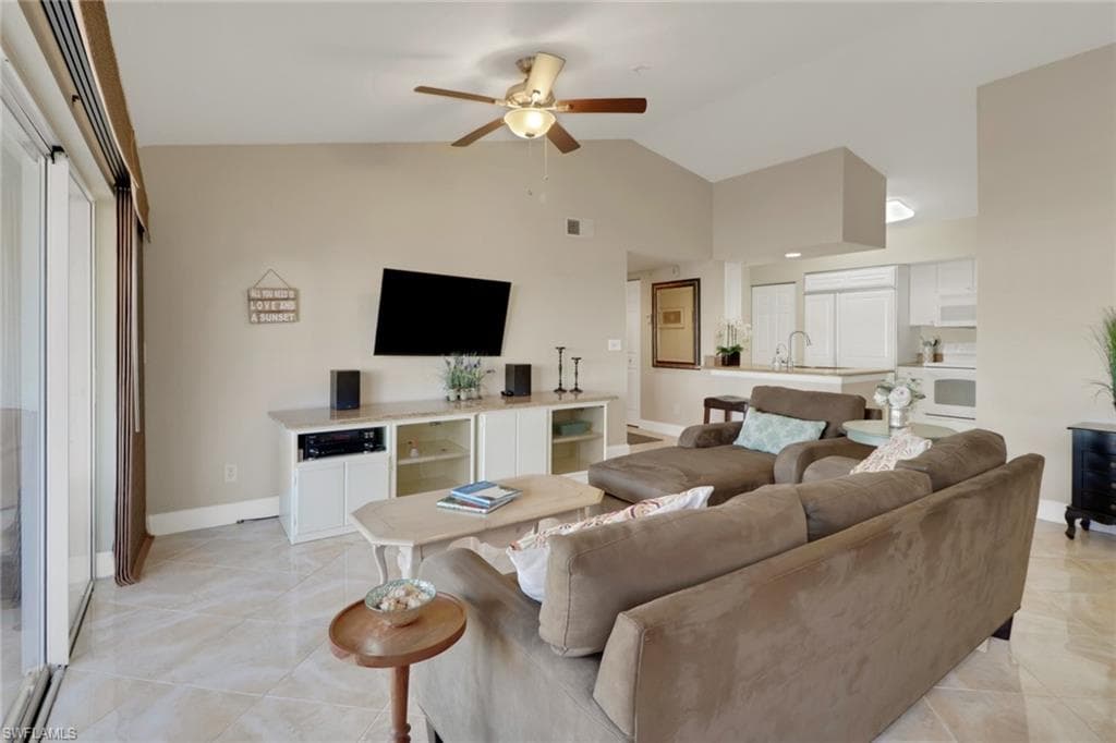 4680 Saint Croix LN # 537, NAPLES FL 34109-6