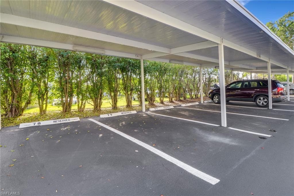 4680 Saint Croix LN # 537, NAPLES FL 34109-40