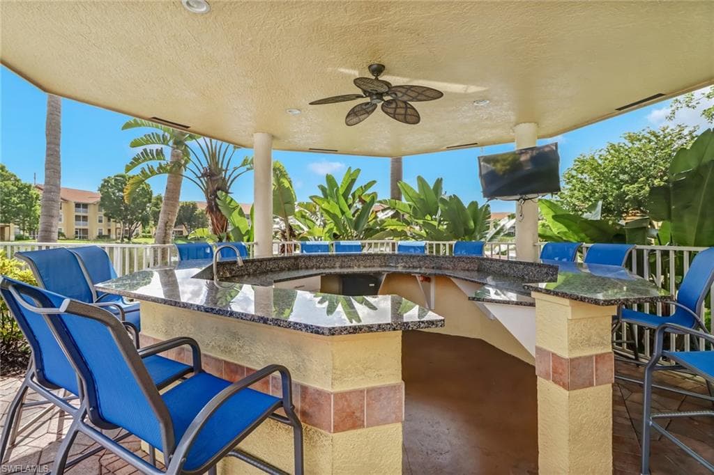 4680 Saint Croix LN # 537, NAPLES FL 34109-30