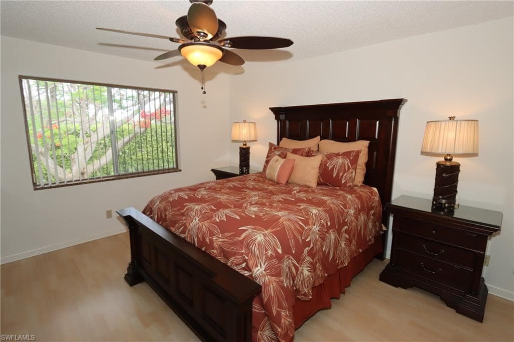 118 Palm DR # 8, NAPLES FL 34112-16