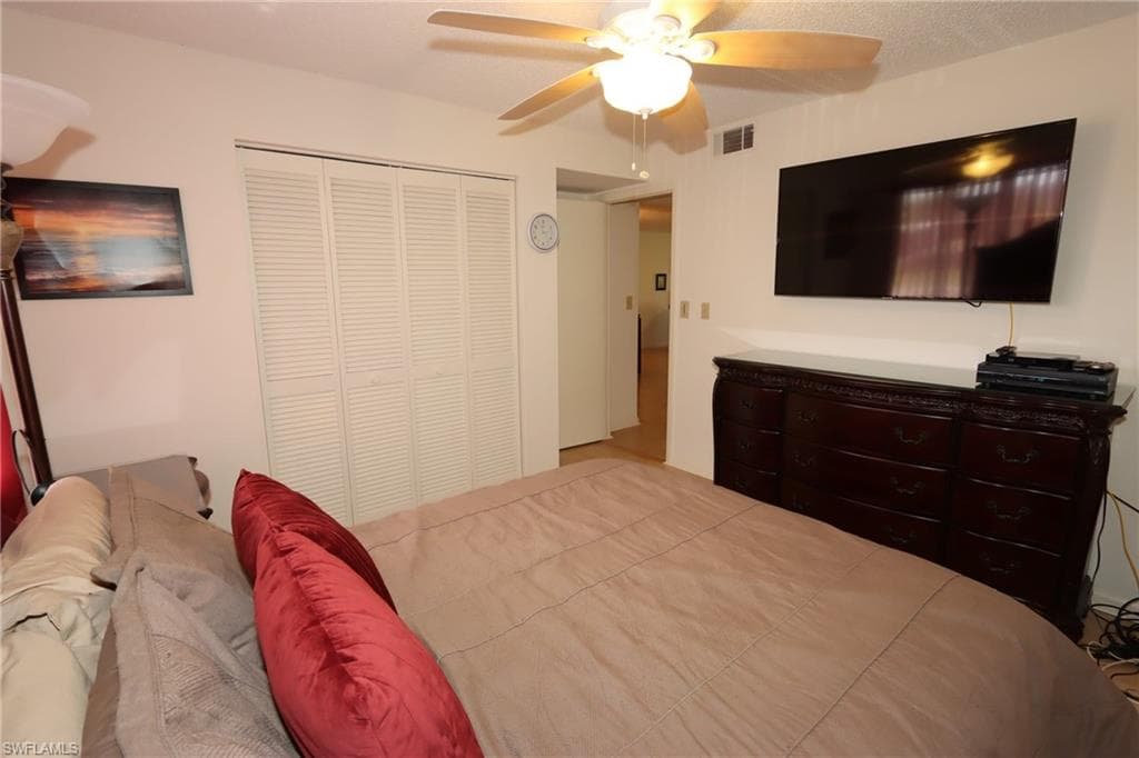 118 Palm DR # 8, NAPLES FL 34112-6