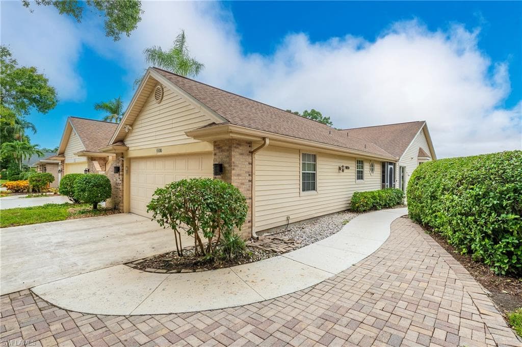 6600 Ilex CIR, NAPLES FL 34109-1