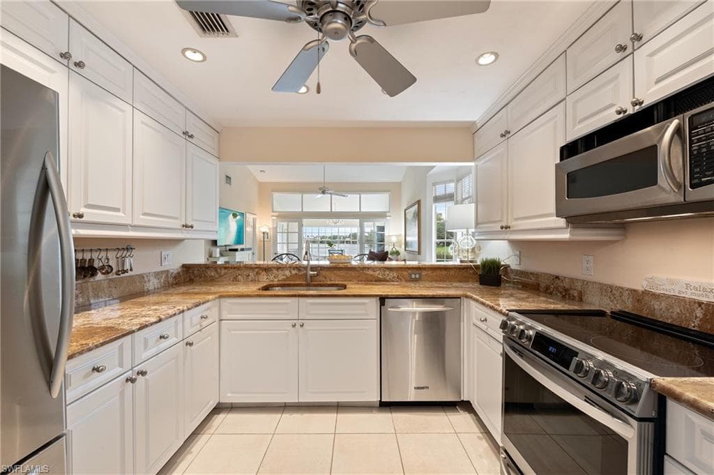 6600 Ilex CIR, NAPLES FL 34109-12