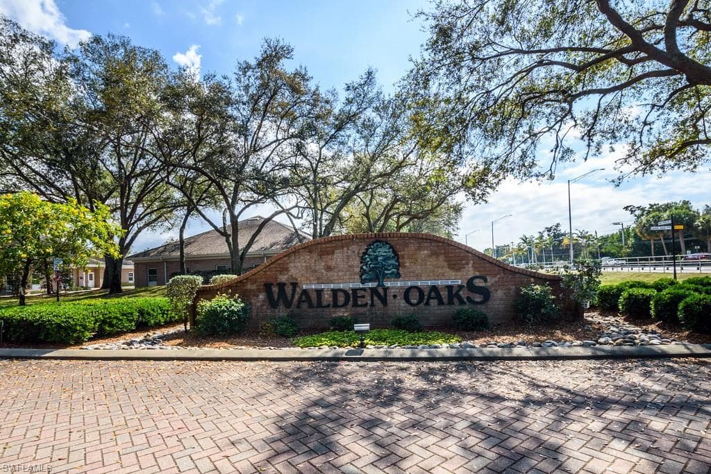 6600 Ilex CIR, NAPLES FL 34109-43