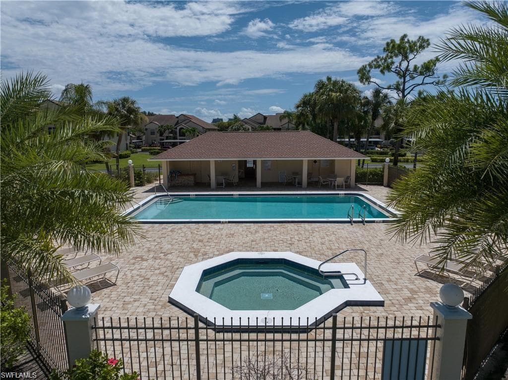 8445 Charter Club CIR # 3, FORT MYERS FL 33919-16