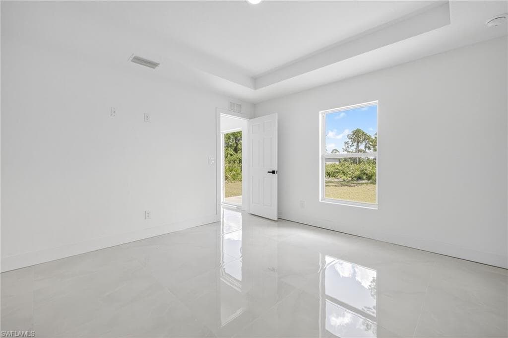 2916 Dora AVE N, LEHIGH ACRES FL 33971-23