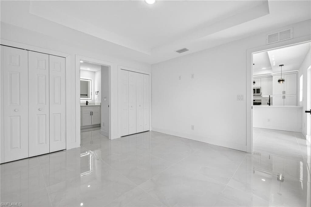 2916 Dora AVE N, LEHIGH ACRES FL 33971-7