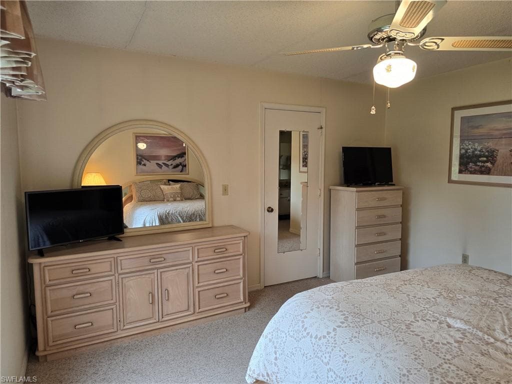 5622 Woodmere Lake CIR # B102, NAPLES FL 34112-22