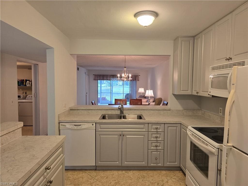 5622 Woodmere Lake CIR # B102, NAPLES FL 34112-7