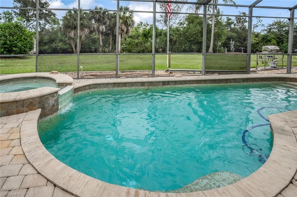 6062 Waterway Bay DR, FORT MYERS FL 33908-4