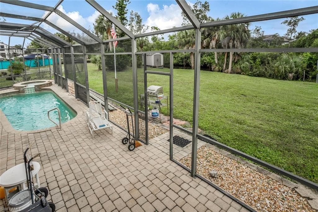 6062 Waterway Bay DR, FORT MYERS FL 33908-10