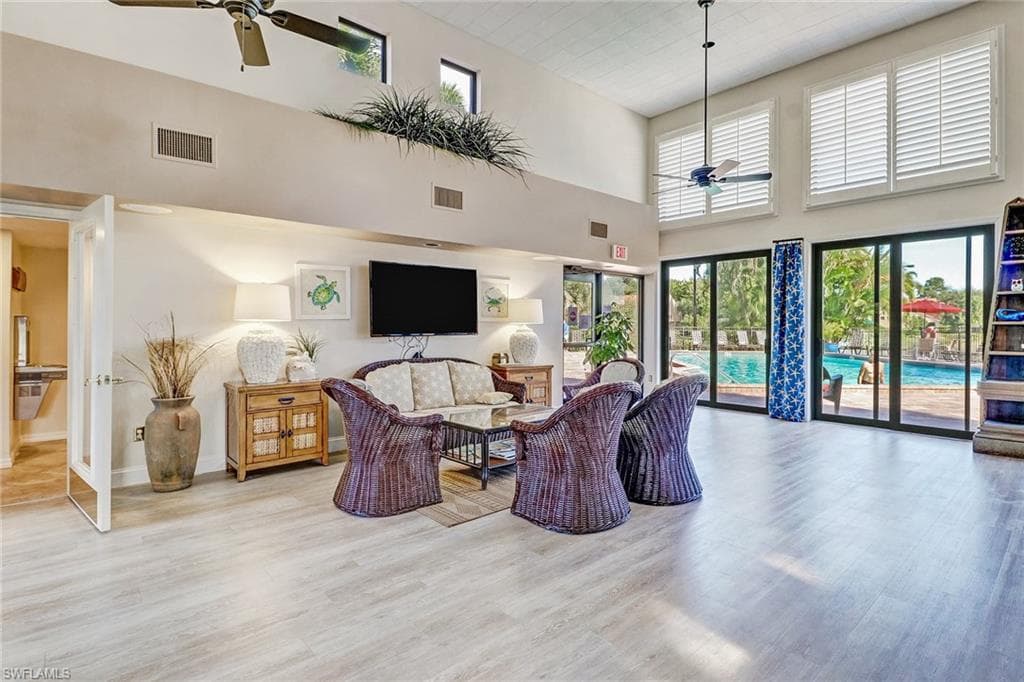 583 Beachwalk CIR Q-203-34