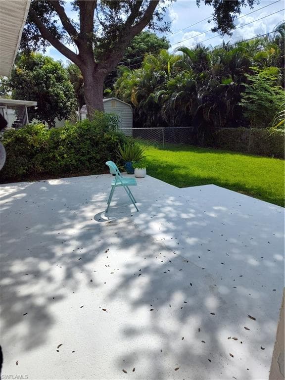 1442 Byron RD, FORT MYERS FL 33919-15