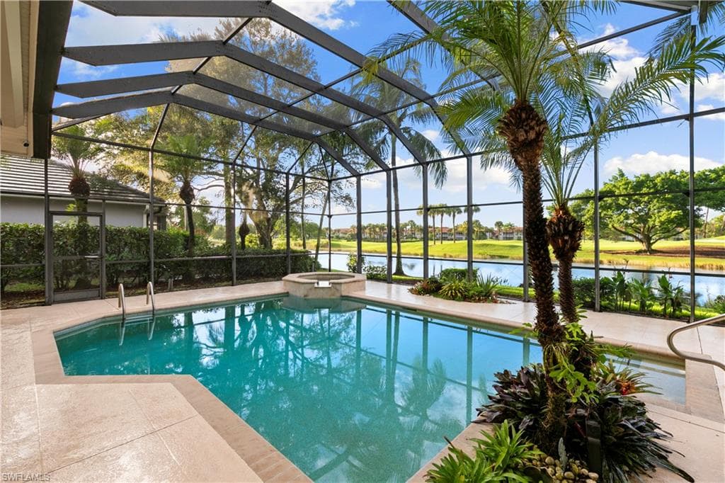 2341 Cheshire LN, NAPLES FL 34109-35