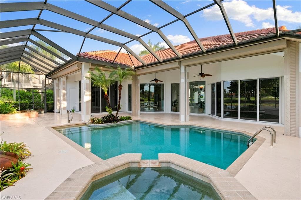 2341 Cheshire LN, NAPLES FL 34109-38