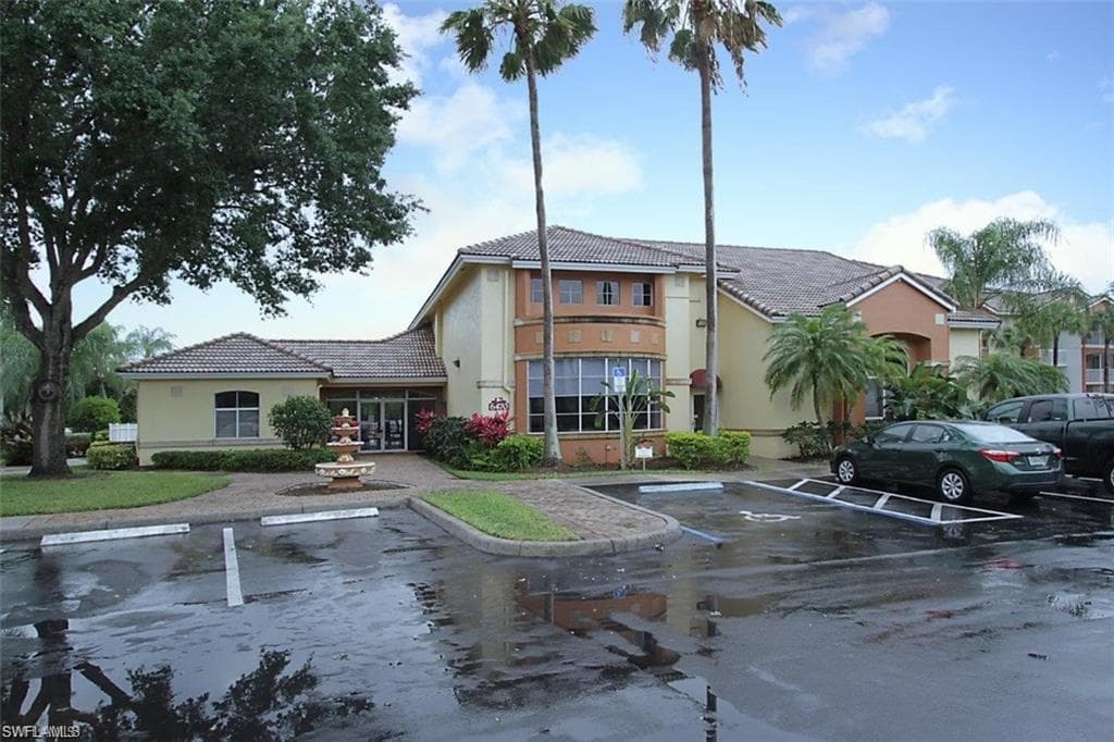 6481 Aragon WAY # 101, FORT MYERS FL 33966-16