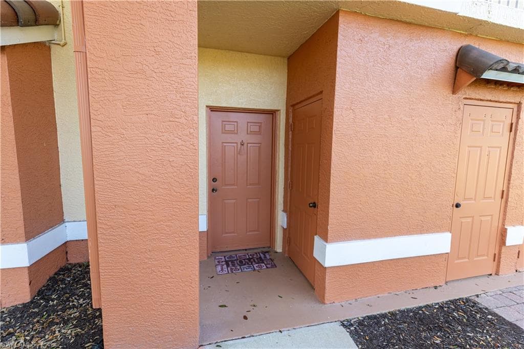 6481 Aragon WAY # 101, FORT MYERS FL 33966-15