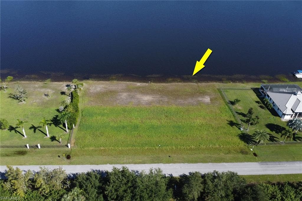 625 Shady Hollow BLVD W, NAPLES FL 34120-4