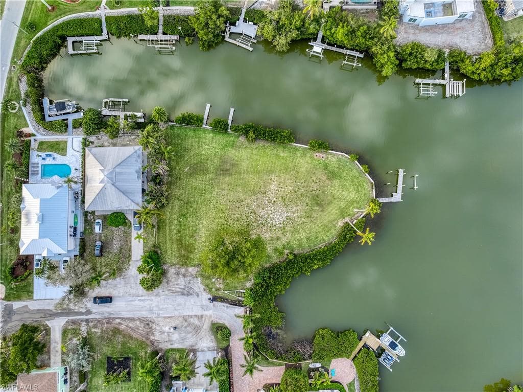 5950 Carol CT, BONITA SPRINGS FL 34134-17