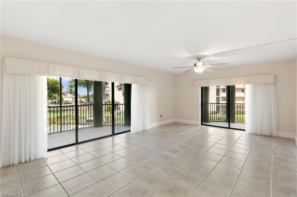 961 Collier CT # 107, MARCO ISLAND FL 34145-10