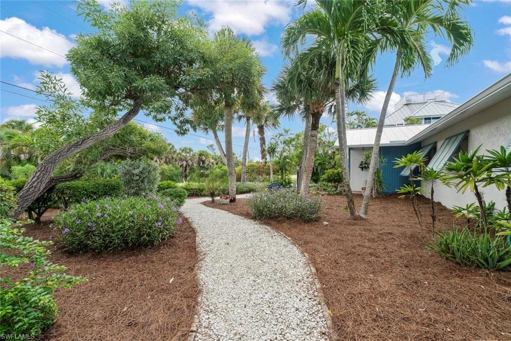 513 Rabbit RD, SANIBEL FL 33957-42