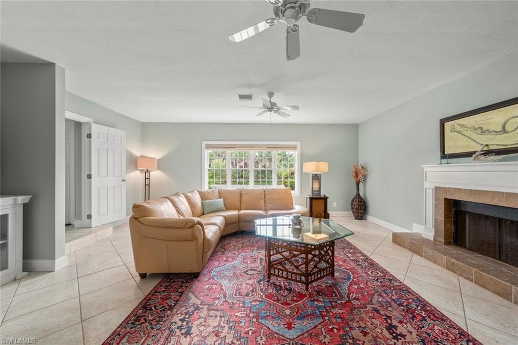 513 Rabbit RD, SANIBEL FL 33957-31