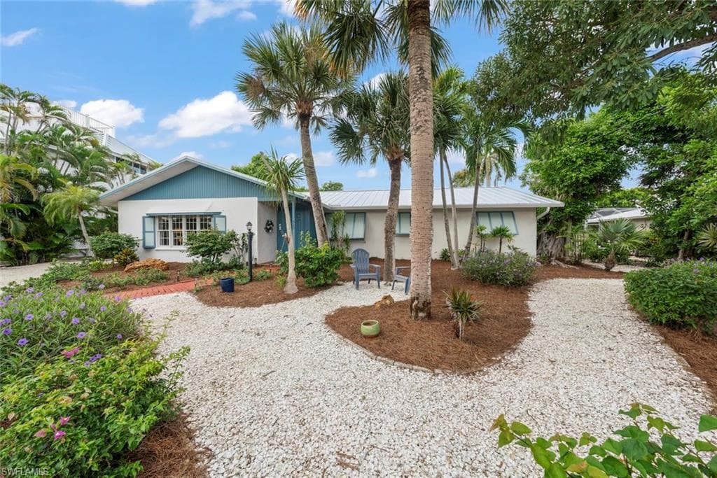 513 Rabbit RD, SANIBEL FL 33957-40