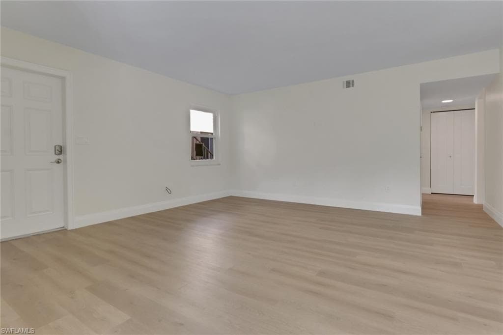 1155 Sandpiper ST # E3, NAPLES FL 34102-10