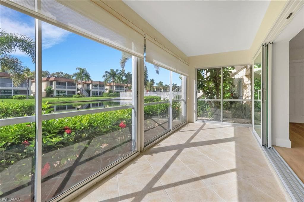 1155 Sandpiper ST # E3, NAPLES FL 34102-30