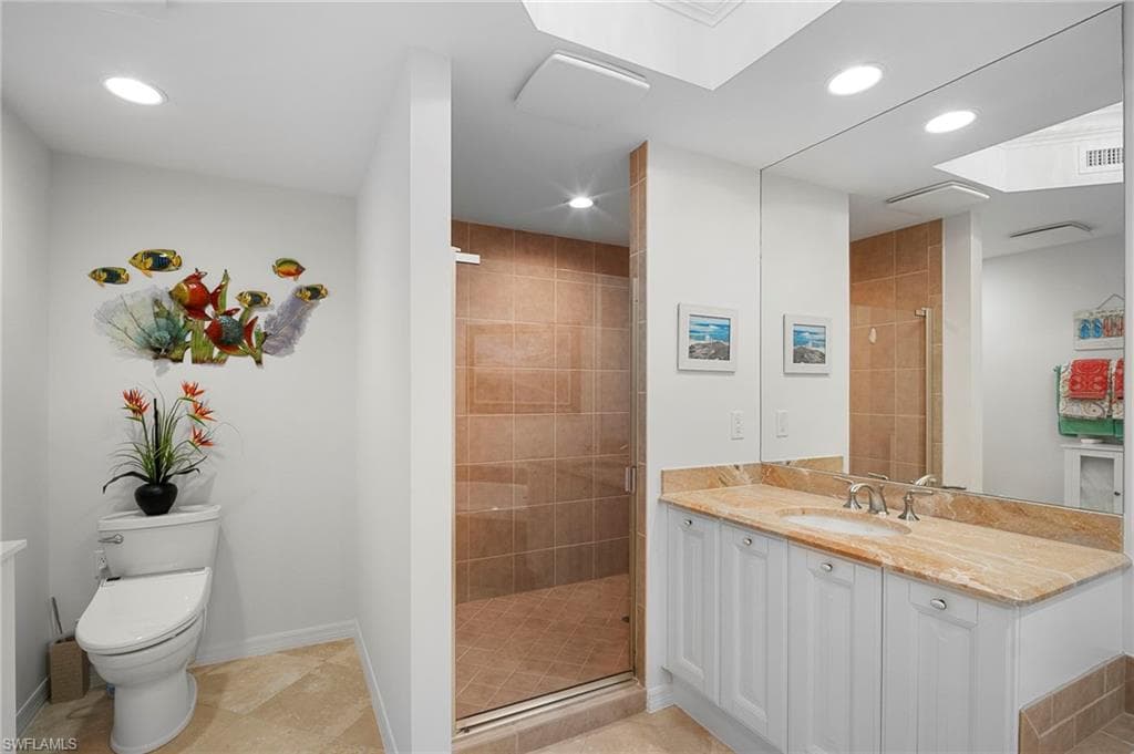 4761 West Bay BLVD # 202, ESTERO FL 33928-16