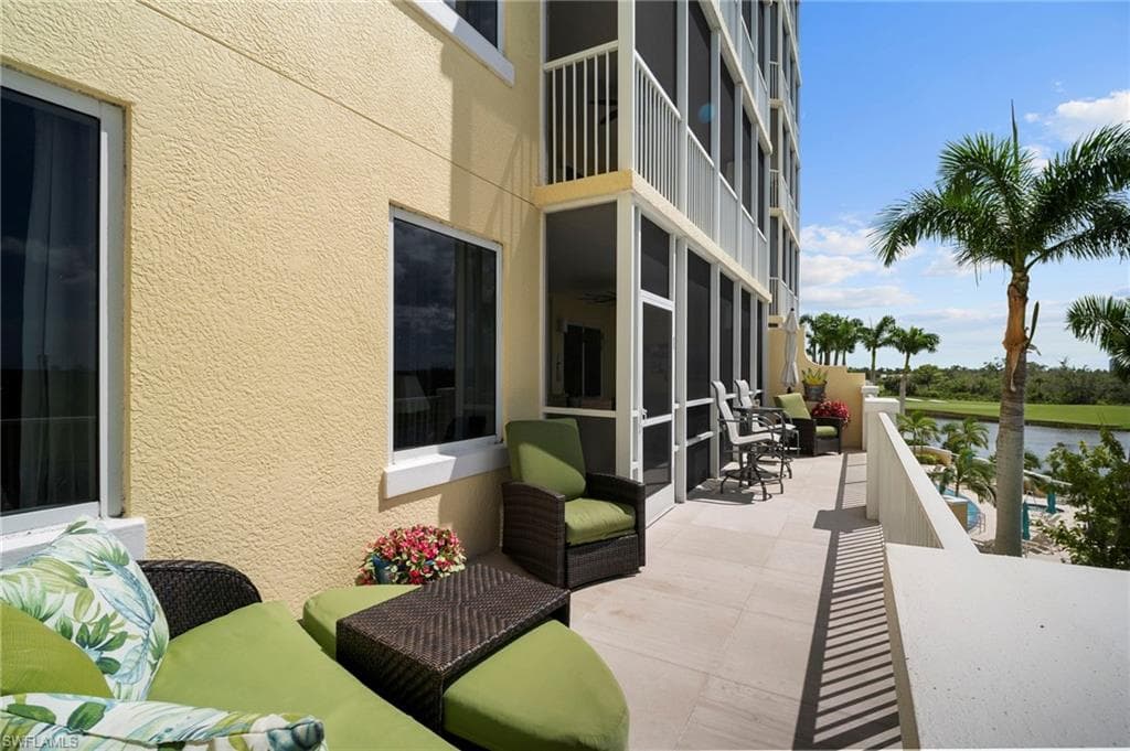 4761 West Bay BLVD # 202, ESTERO FL 33928-10