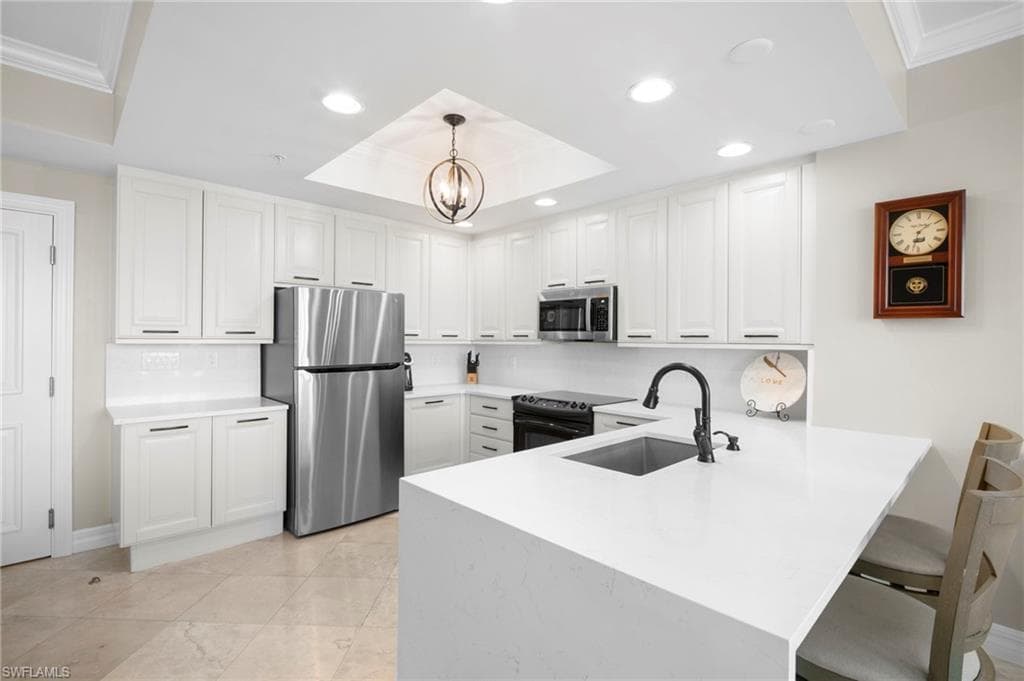 4761 West Bay BLVD # 202, ESTERO FL 33928-3