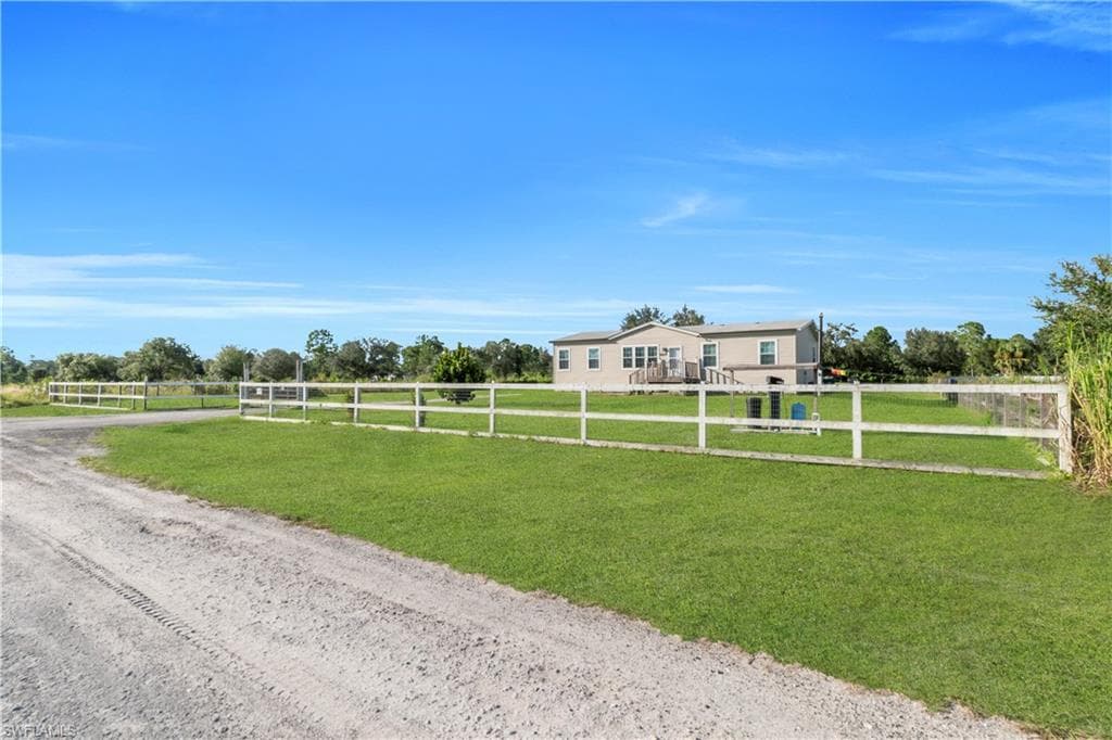 7824 8th PL, LABELLE FL 33935-2