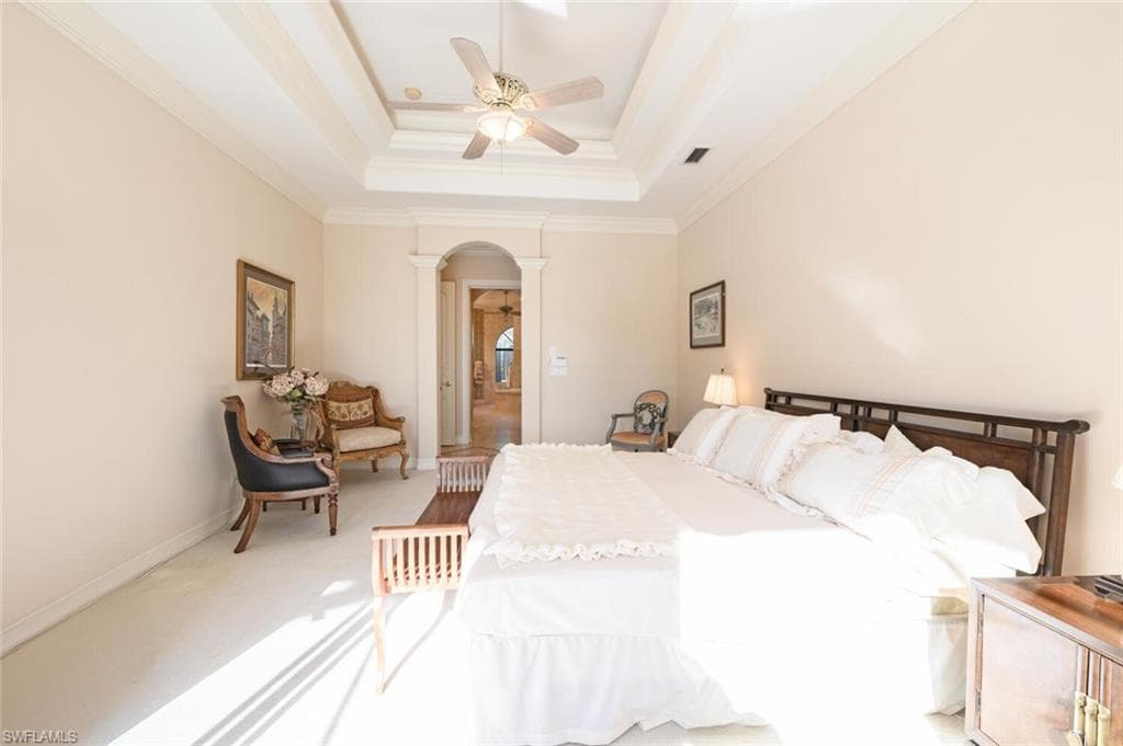 3022 Gainesborough CT, NAPLES FL 34105-12