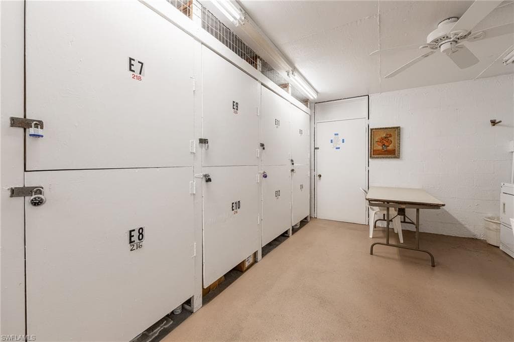 5959 Winkler RD # 218, FORT MYERS FL 33919-40