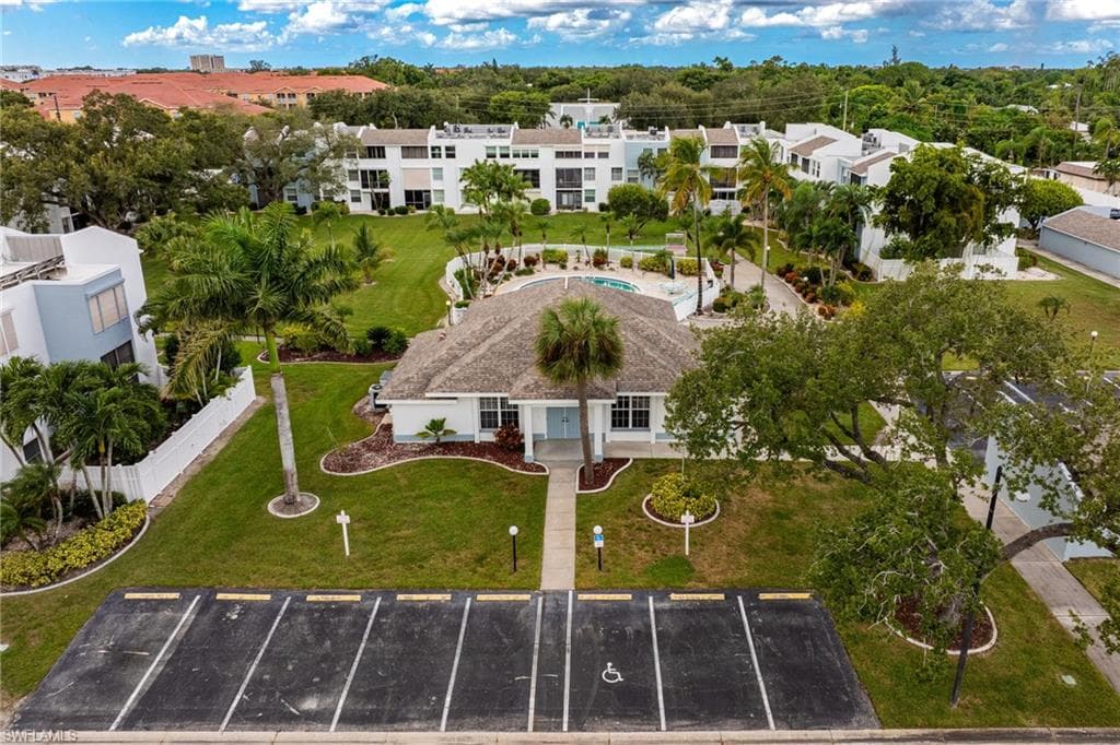 5959 Winkler RD # 218, FORT MYERS FL 33919-38