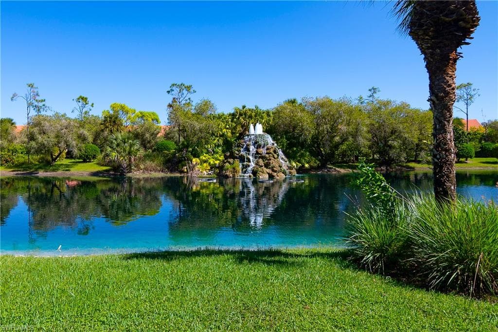 6750 Beach Resort DR # 1907, NAPLES FL 34114-27