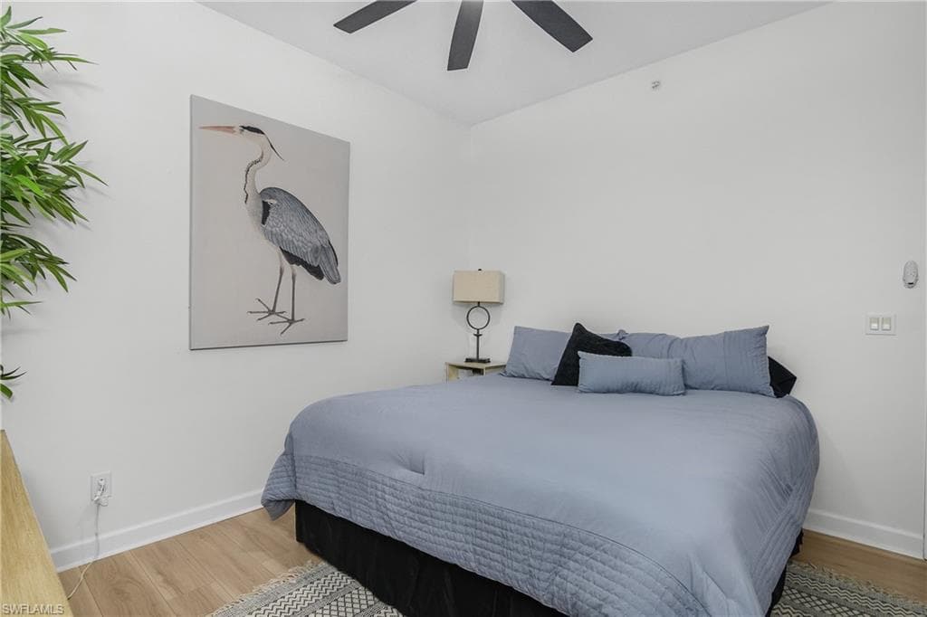 6750 Beach Resort DR # 1907, NAPLES FL 34114-17