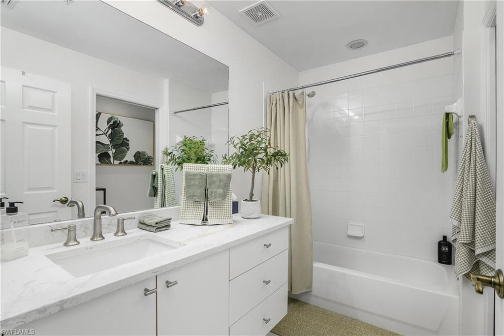 6750 Beach Resort DR # 1907, NAPLES FL 34114-18