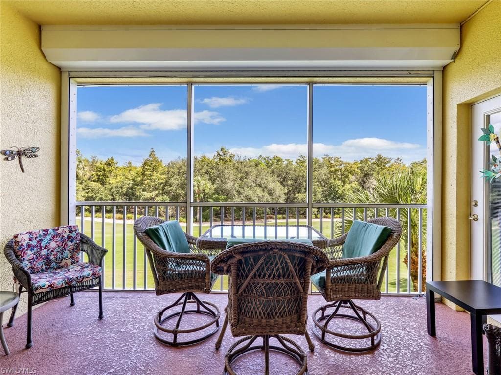6824 Sterling Greens PL # 3303, NAPLES FL 34104-22