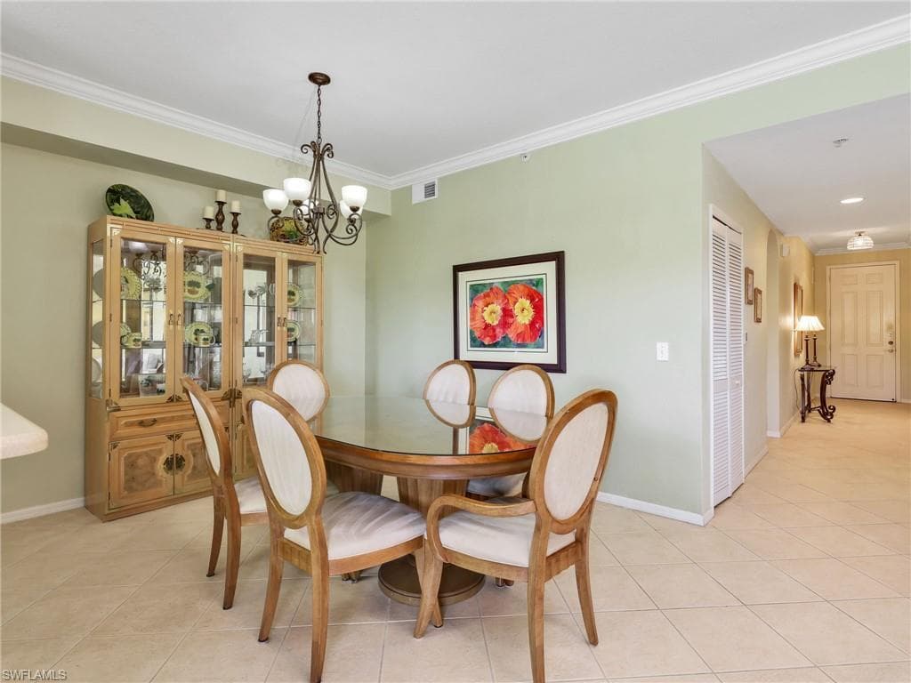 6824 Sterling Greens PL # 3303, NAPLES FL 34104-15