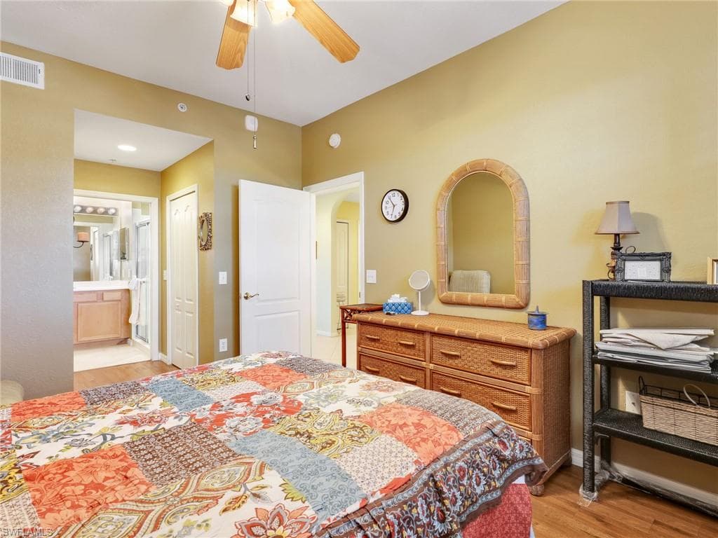 6824 Sterling Greens PL # 3303, NAPLES FL 34104-17