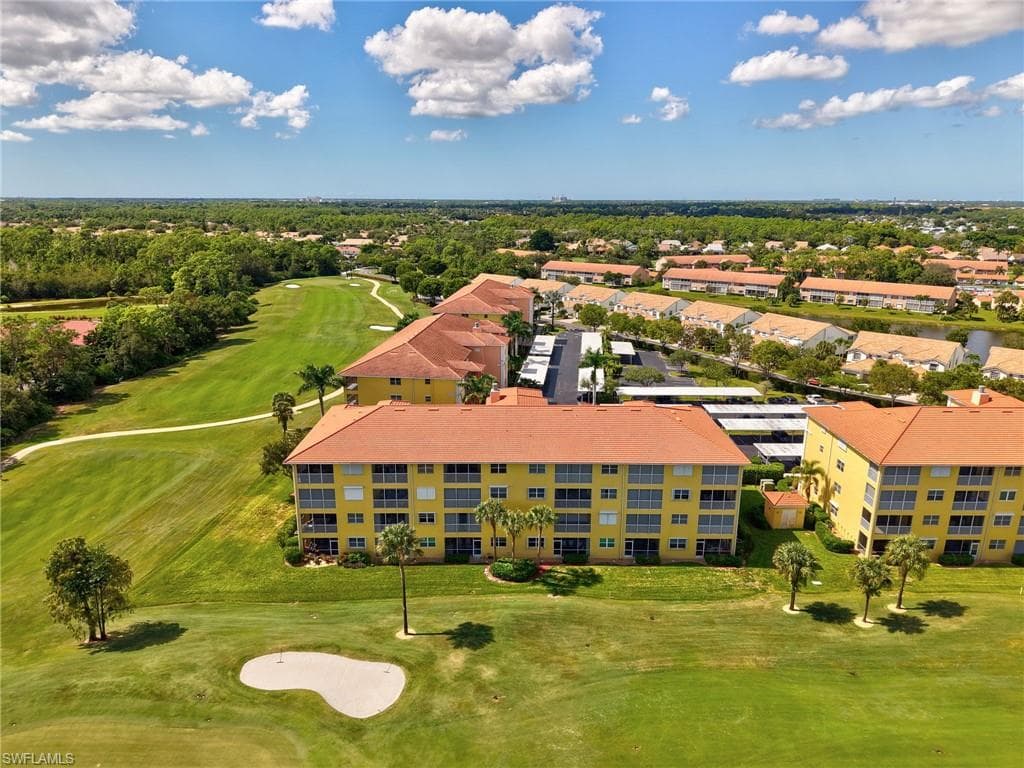 6824 Sterling Greens PL # 3303, NAPLES FL 34104-34
