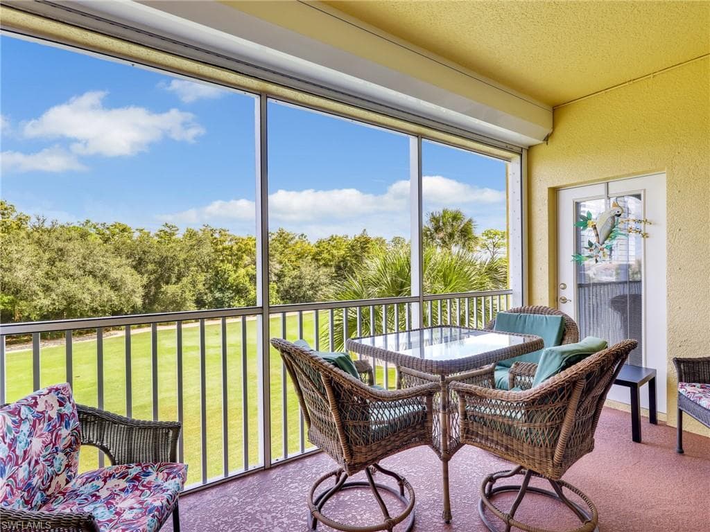 6824 Sterling Greens PL # 3303, NAPLES FL 34104-24