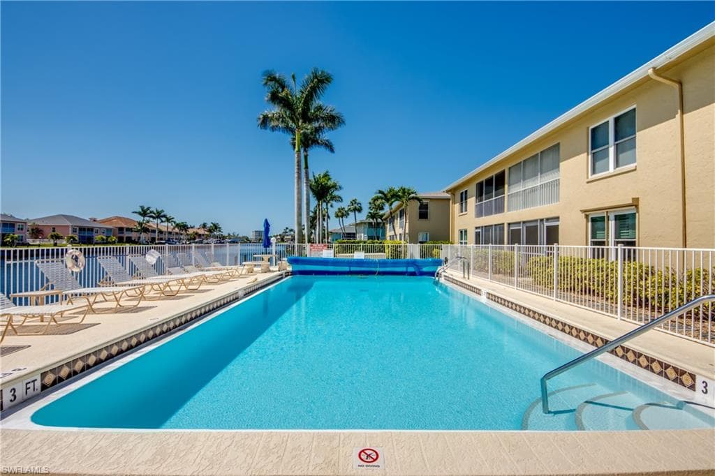 4411 Country Club BLVD # A2, CAPE CORAL FL 33904-35