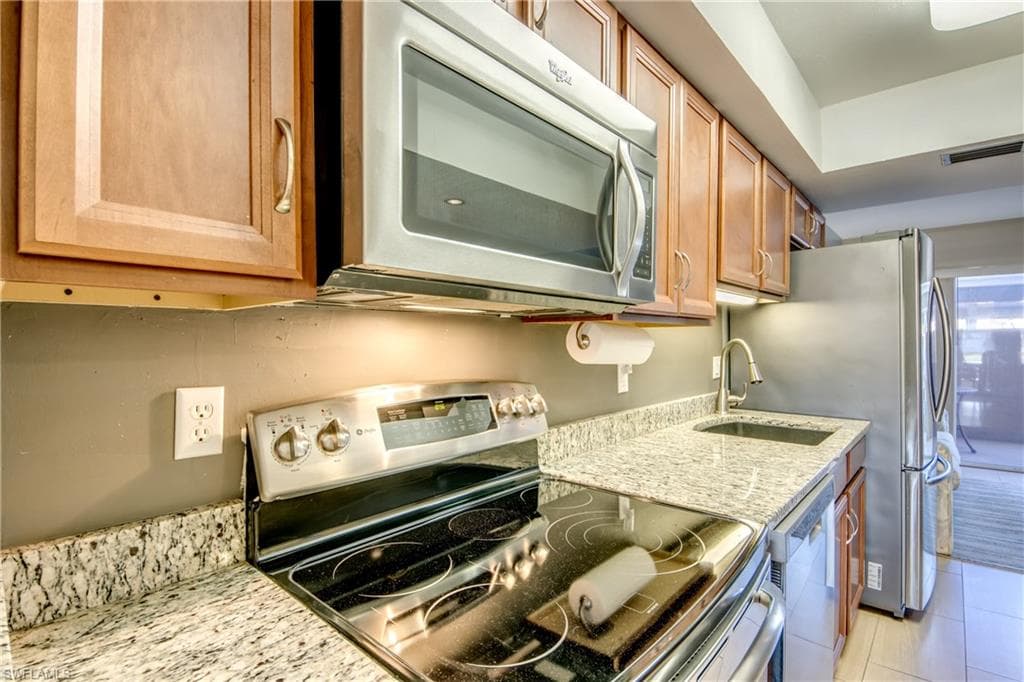 4411 Country Club BLVD # A2, CAPE CORAL FL 33904-13