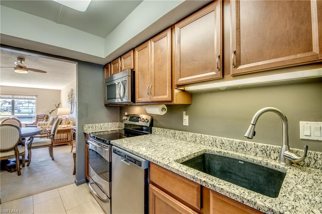 4411 Country Club BLVD # A2, CAPE CORAL FL 33904-14