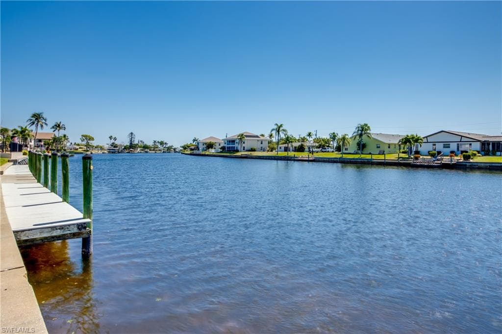 4411 Country Club BLVD # A2, CAPE CORAL FL 33904-32