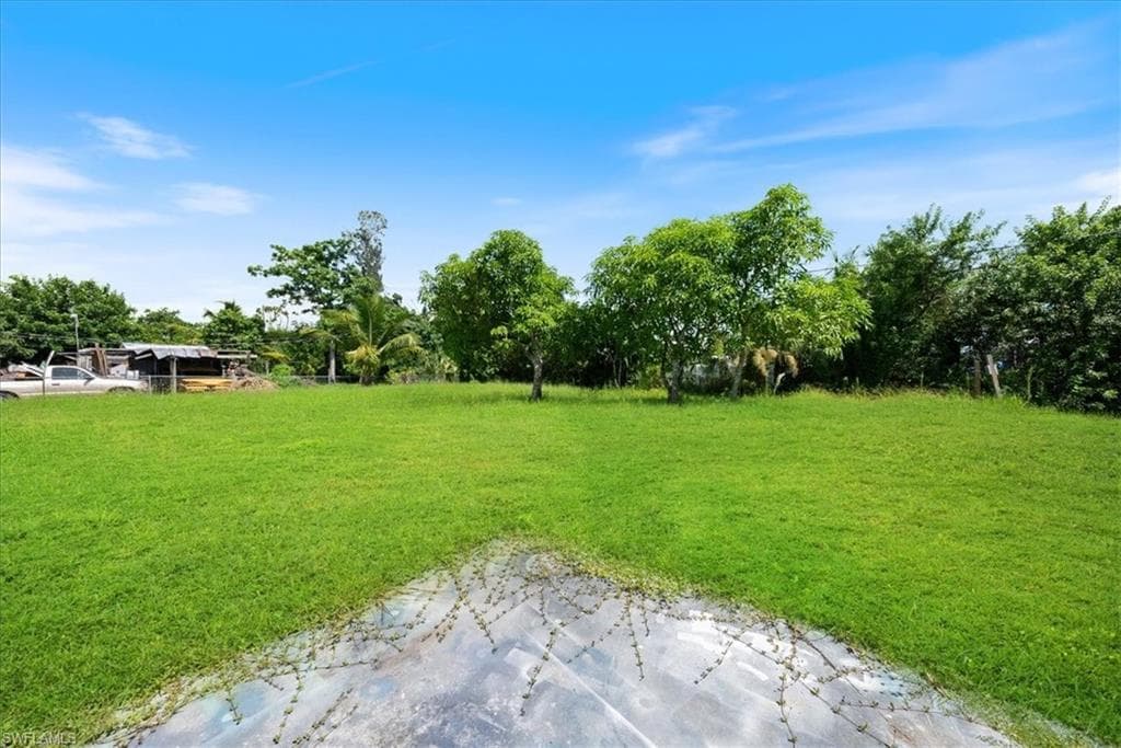 4810 Duera Mae DR, FORT MYERS FL 33908-18