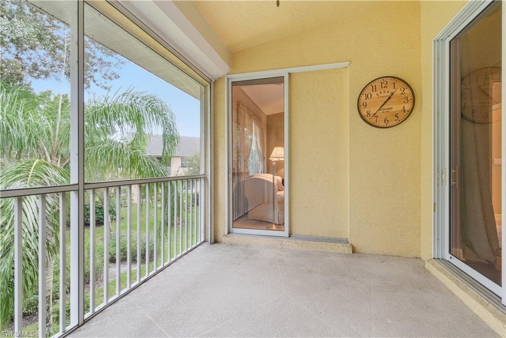 8390 Big Acorn CIR # 11C, NAPLES FL 34119-26
